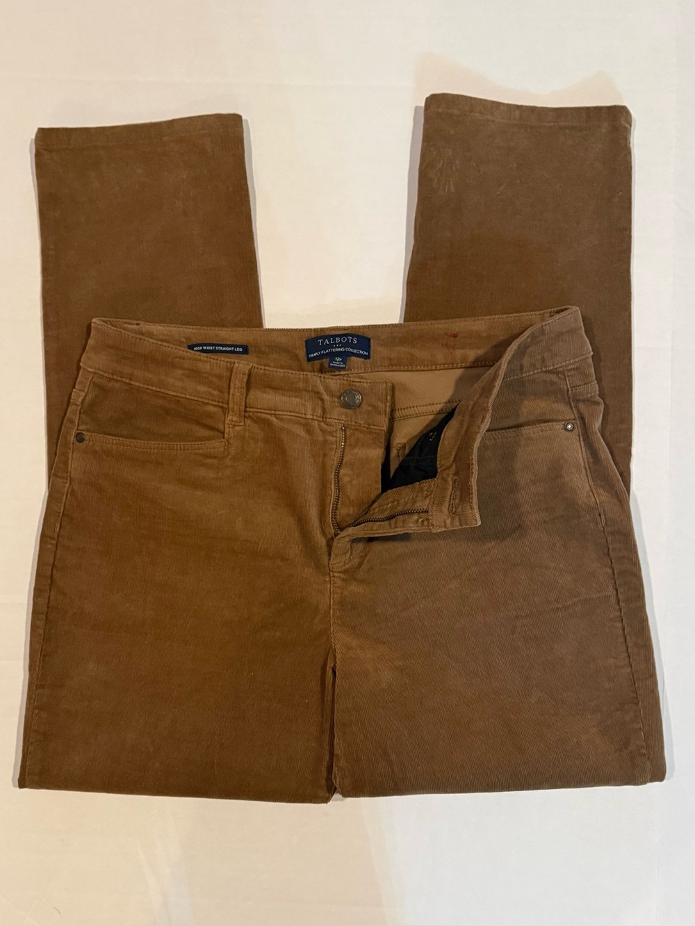 Talbots Straight-Leg High Rise Corduroy Pants in Chestnut Brown Academia Classic